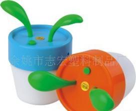 聚酯薄膜生产加工技术在USB迷你台灯制造中的应用——以余姚市志宏塑料制品厂为例